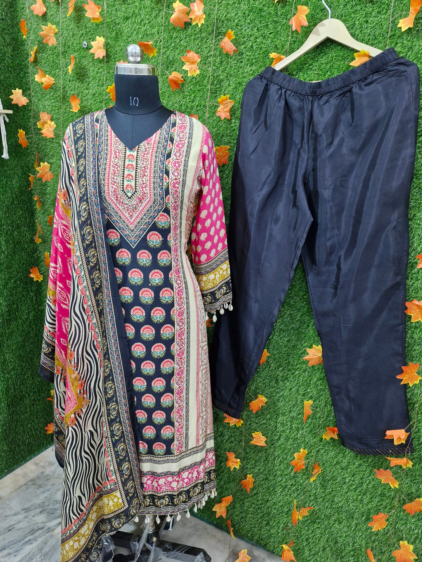 Elegant Modal Silk Three-Piece Suit with Dola Silk Bottoms