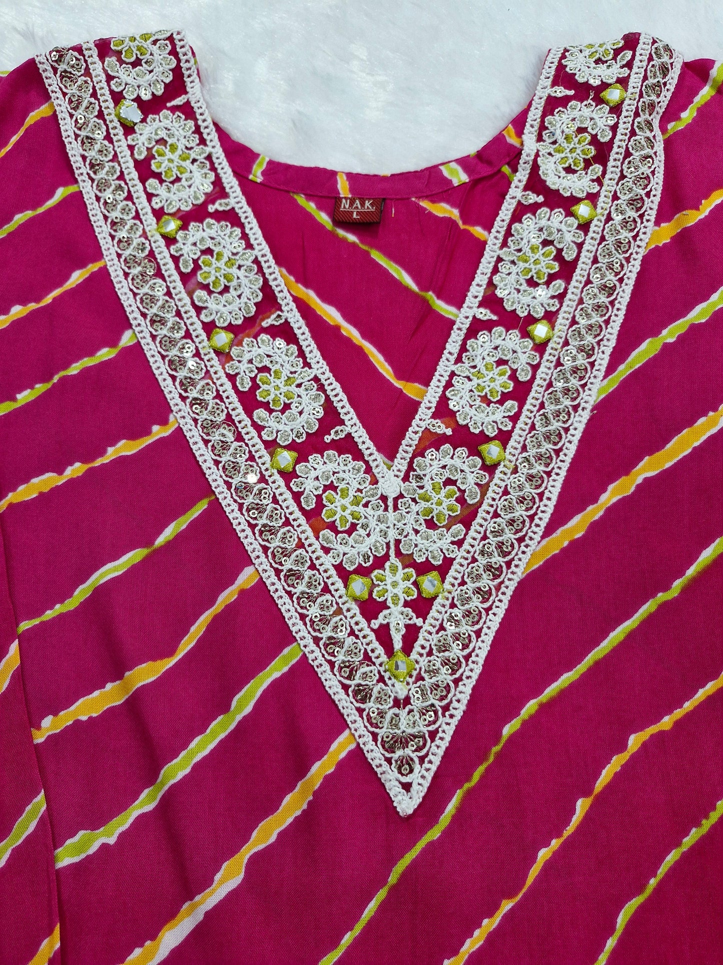 Magenta Bandhani Embroidered Three-Piece Suit