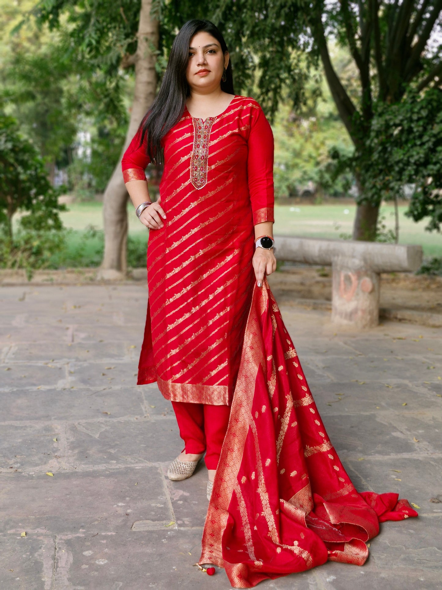 Regal Red Banarasi Elegance" Embroidered Three-Piece Suit Set