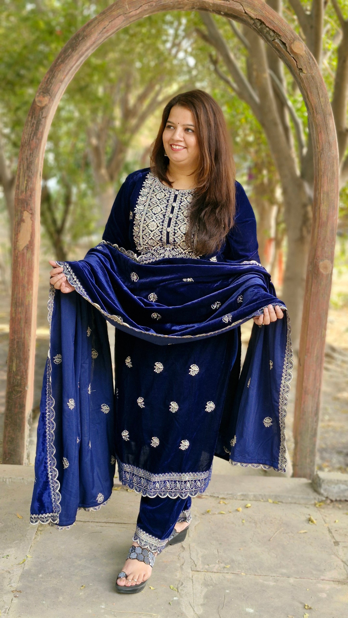 Navy Blue Velvet Embroidered Three-Piece Suit (Winter Wedding Collection)